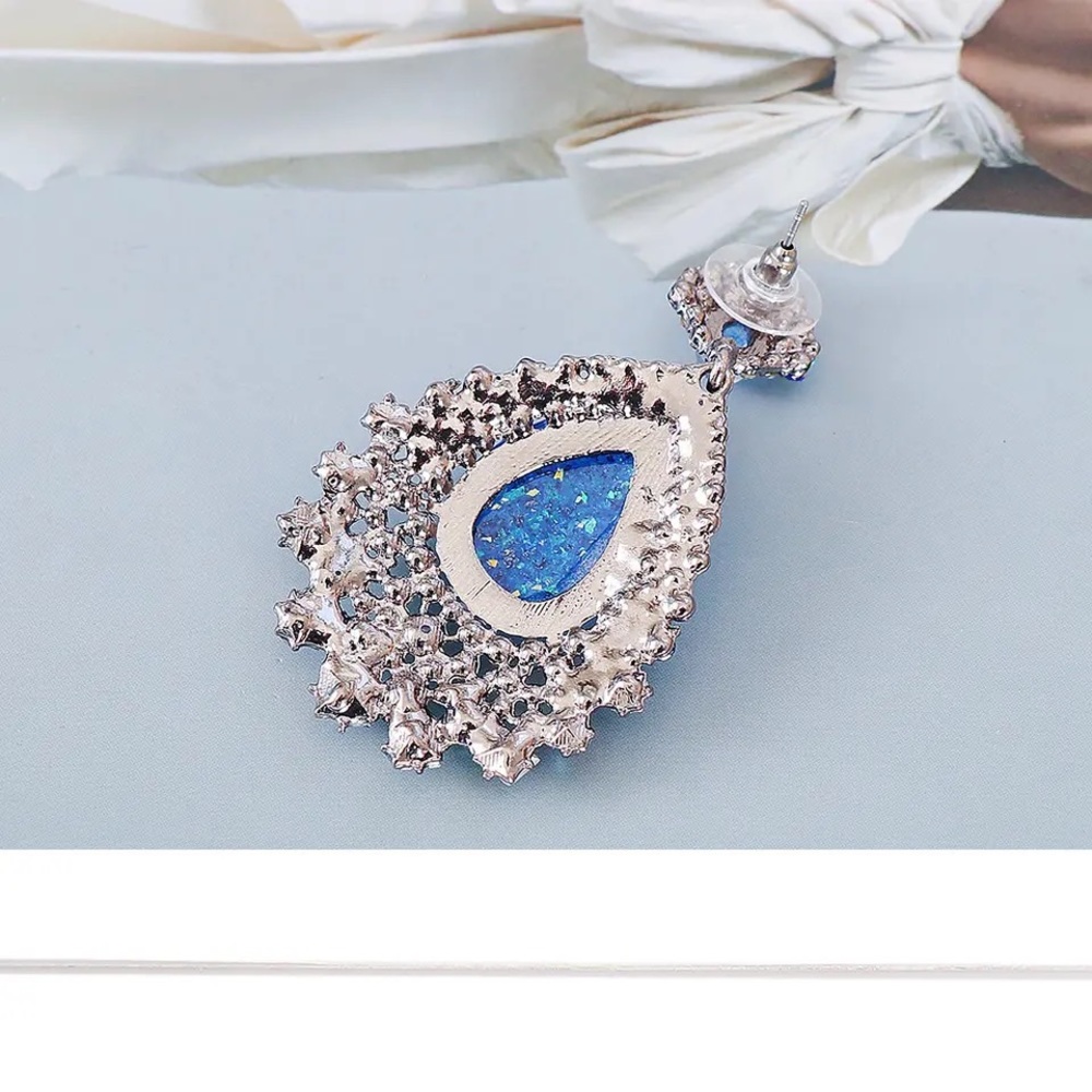◾️High-Quality Blue Rhinestone Dangle Earrings - Picture 5 of 6